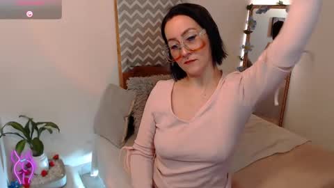 Kiara Bermont online show from 10.03.25