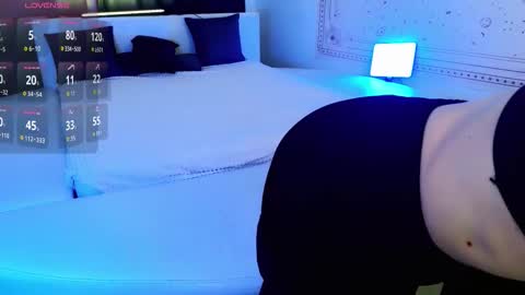 Kira online show from 09.08.25