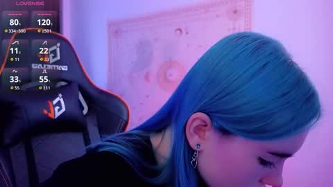 Kira online show from 09.11.25