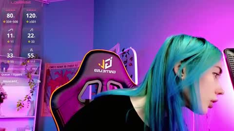 Kira online show from 09.15.25