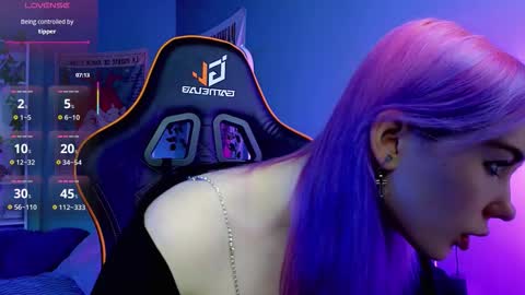 Kira online show from 10.19.25