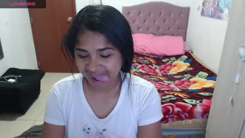 Kiara online show from 12.18.25