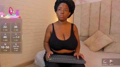 Snapshot of kiarazafira chatting on 09.19.25 kiarazafira online show from 09.19.25