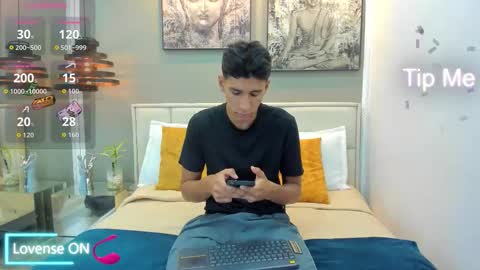 Kieran Derek online show from 11.11.25