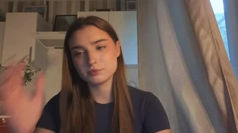 Snapshot of kierstentates chatting on 06.02.26 Ola my name is Lissa Lets hit 10 Thumbs Up together online show from 06.02.26