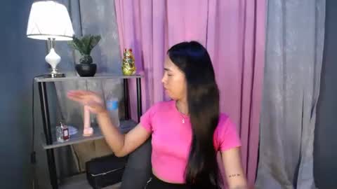 Snapshot of kieshagray chatting on 01.22.25 kiesha online show from 01.22.25