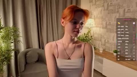 Snapshot of kieshaswymer chatting on 10.19.25 Vanessa online show from 10.19.25
