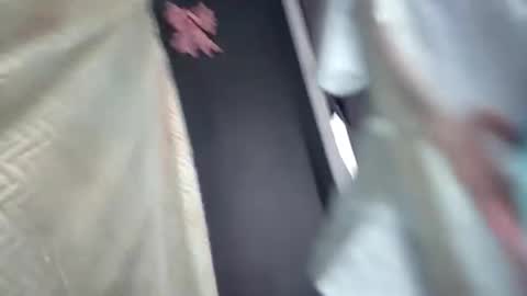 Snapshot of kiindred_ chatting on 01.06.25 Koddy and Volddy online show from 01.06.25