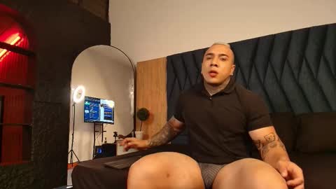 Snapshot of kiing_magic chatting on 02.15.26 kiing magic online show from 02.15.26