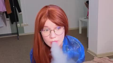 kiki_blue_eyes online show from 11.25.25