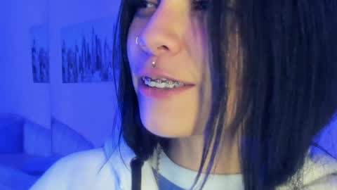 Snapshot of kiki_cams chatting on 12.28.24 kIKI online show from 12.28.24