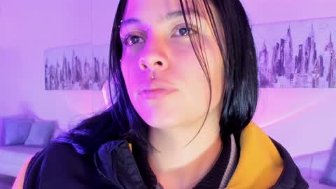 Snapshot of kiki_cams chatting on 01.08.25 kIKI online show from 01.08.25
