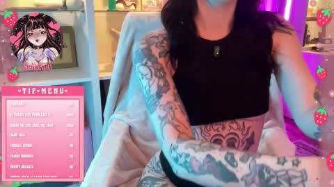 Snapshot of kikigrey chatting on 02.26.26 HelloKiki online show from 02.26.26