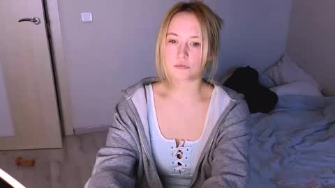 kikikarma online show from 03.20.26