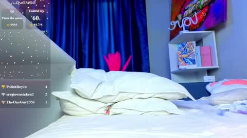 Kiki online show from 05.15.26