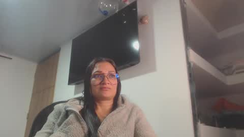 Snapshot of killey_saints chatting on 12.29.24 killey online show from 12.29.24