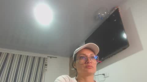 Snapshot of killey_saints chatting on 01.28.25 killey online show from 01.28.25