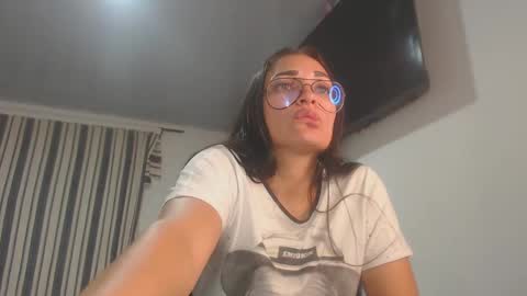 Snapshot of killey_saints chatting on 09.23.25 killey online show from 09.23.25