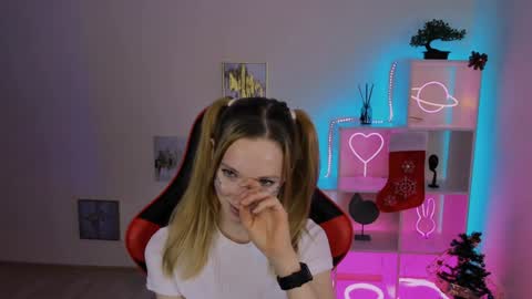 kim_boyd online show from 12.14.24