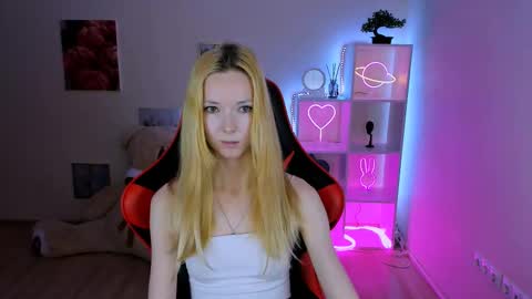 kim_boyd online show from 02.17.25