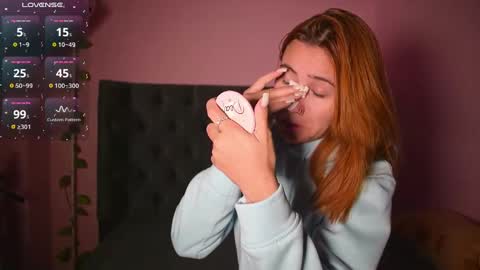 ISABELLA 3 online show from 02.26.25