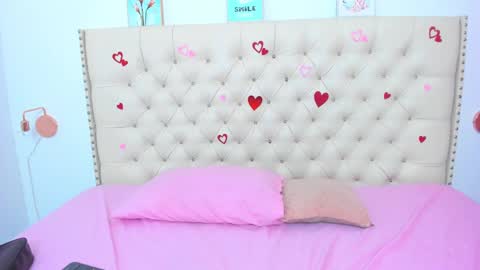 kim_eli online show from 02.16.25