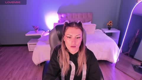 Kim Jeins666 online show from 04.02.26