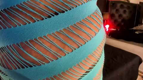 Kim Marquez online show from 04.07.26