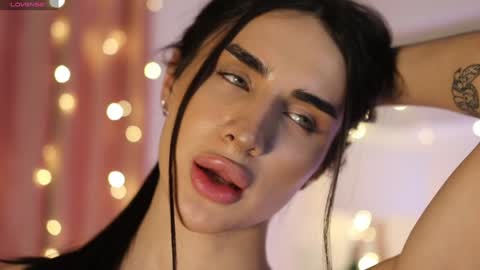 Kim Oberlin online show from 01.05.25