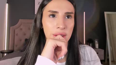 Kim Oberlin online show from 11.10.25