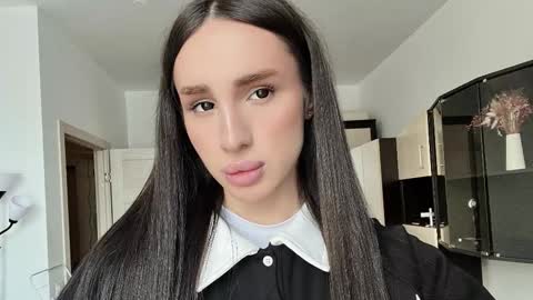 Kim Oberlin online show from 02.24.26