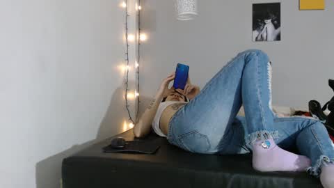 Kim  Yuk online show from 01.13.25