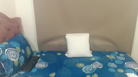 Snapshot of kimberjamesxx chatting on 02.27.26 DANIELA online show from 02.27.26