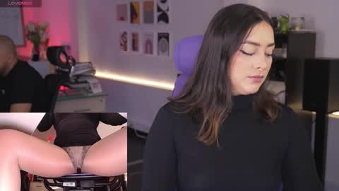 Snapshot of kimberly_clars chatting on 03.03.26 Kimberly 1200-1900 GMT-5 online show from 03.03.26