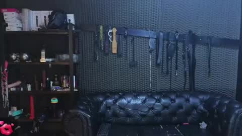  KIMBERLY SWAN  online show from 05.24.26