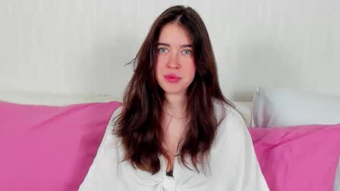 KimberlyBond online show from 12.14.25