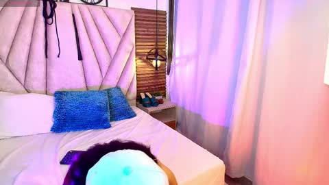 kimberlyfox_t online show from 04.17.26