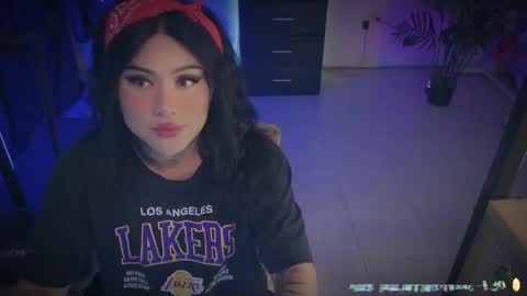 Kimberly Polizzi     online show from 02.19.26