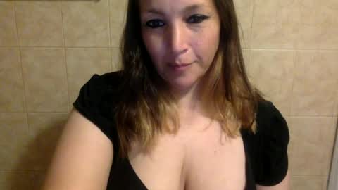 Snapshot of kimberlylynn chatting on 06.23.26 KimberlyLynn online show from 06.23.26
