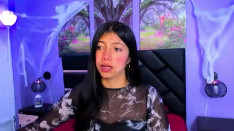 Kimberly Villalobos online show from 10.22.25