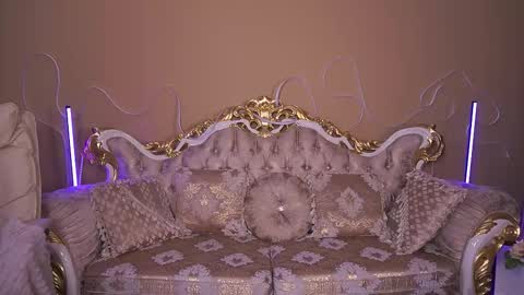 Kim online show from 10.22.25