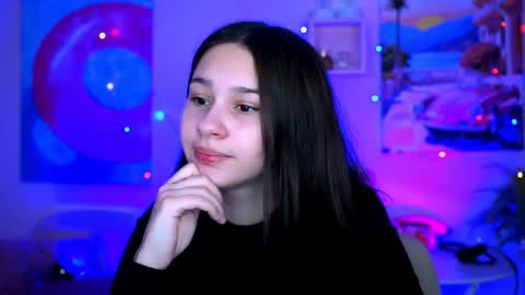 kimclarks online show from 09.29.25