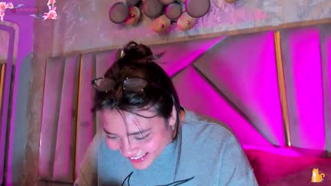  KIM  online show from 02.11.26