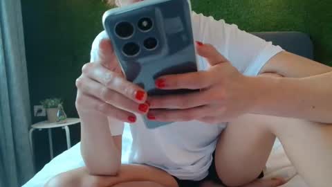 Kim  online show from 02.03.26