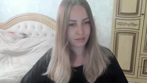 Snapshot of kimiacandy chatting on 10.26.25 Albina sexy online show from 10.26.25