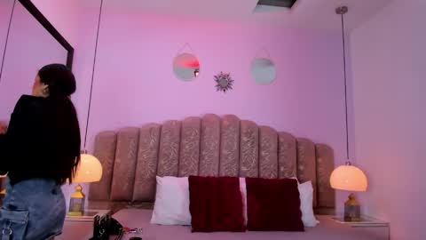 kimluna1 online show from 03.26.26