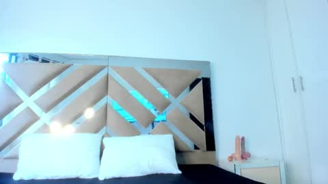 Snapshot of kimm_santos chatting on 02.12.26 kimm_santos online show from 02.12.26