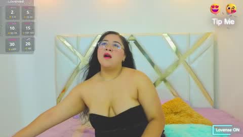 Kimmy  online show from 05.26.26