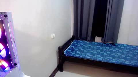 kim ejara online show from 03.04.26