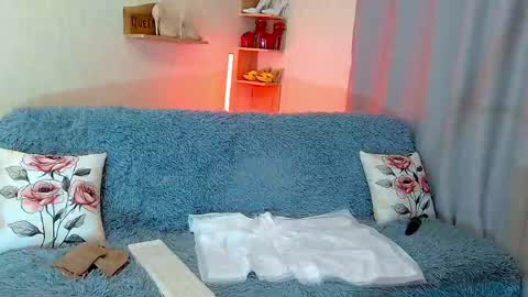 Kim online show from 04.17.26